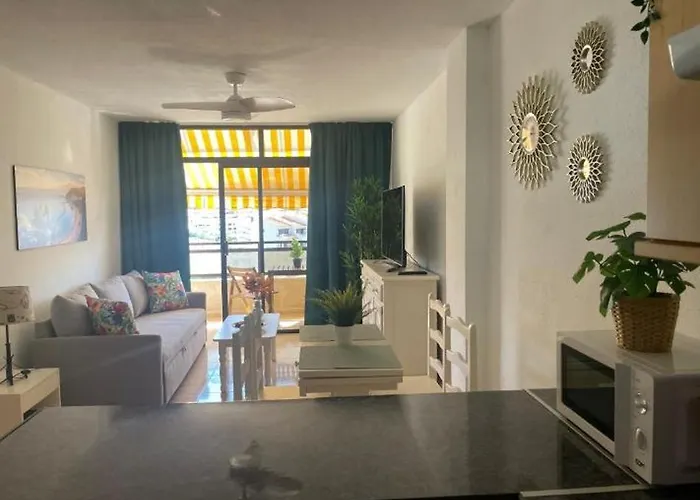 Cristianos Royal Views アロナ