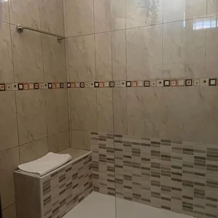 Cristianos Royal Views أرونا